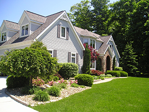 Landscapers and Lawncare Services in Forest Hills, NY